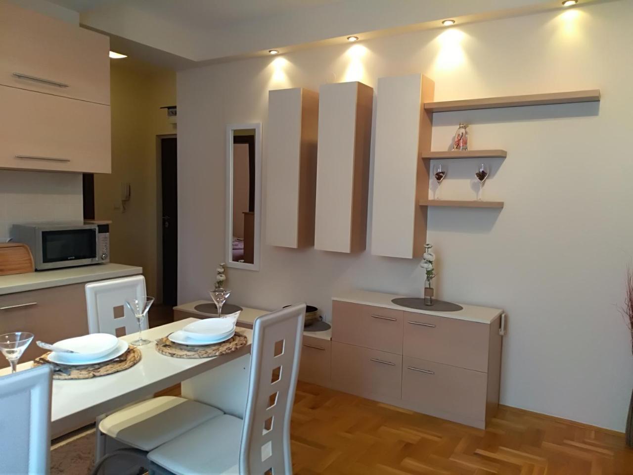 Apartman Nina Vojvode Stepe Vozdovac Vozdivac Ngoại thất bức ảnh