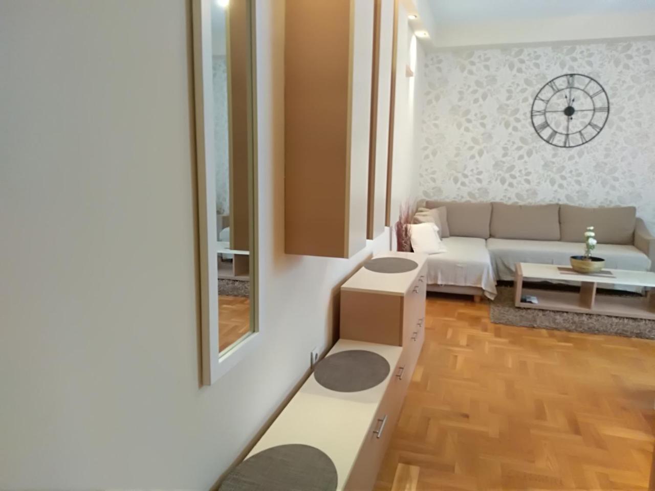 Apartman Nina Vojvode Stepe Vozdovac Vozdivac Ngoại thất bức ảnh